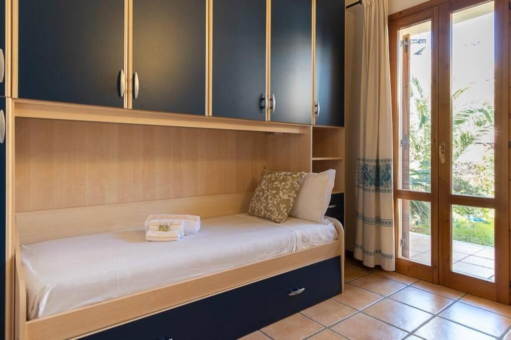 Luisa Sunny House Apartment Santa Maria Navarrese Bagian luar foto